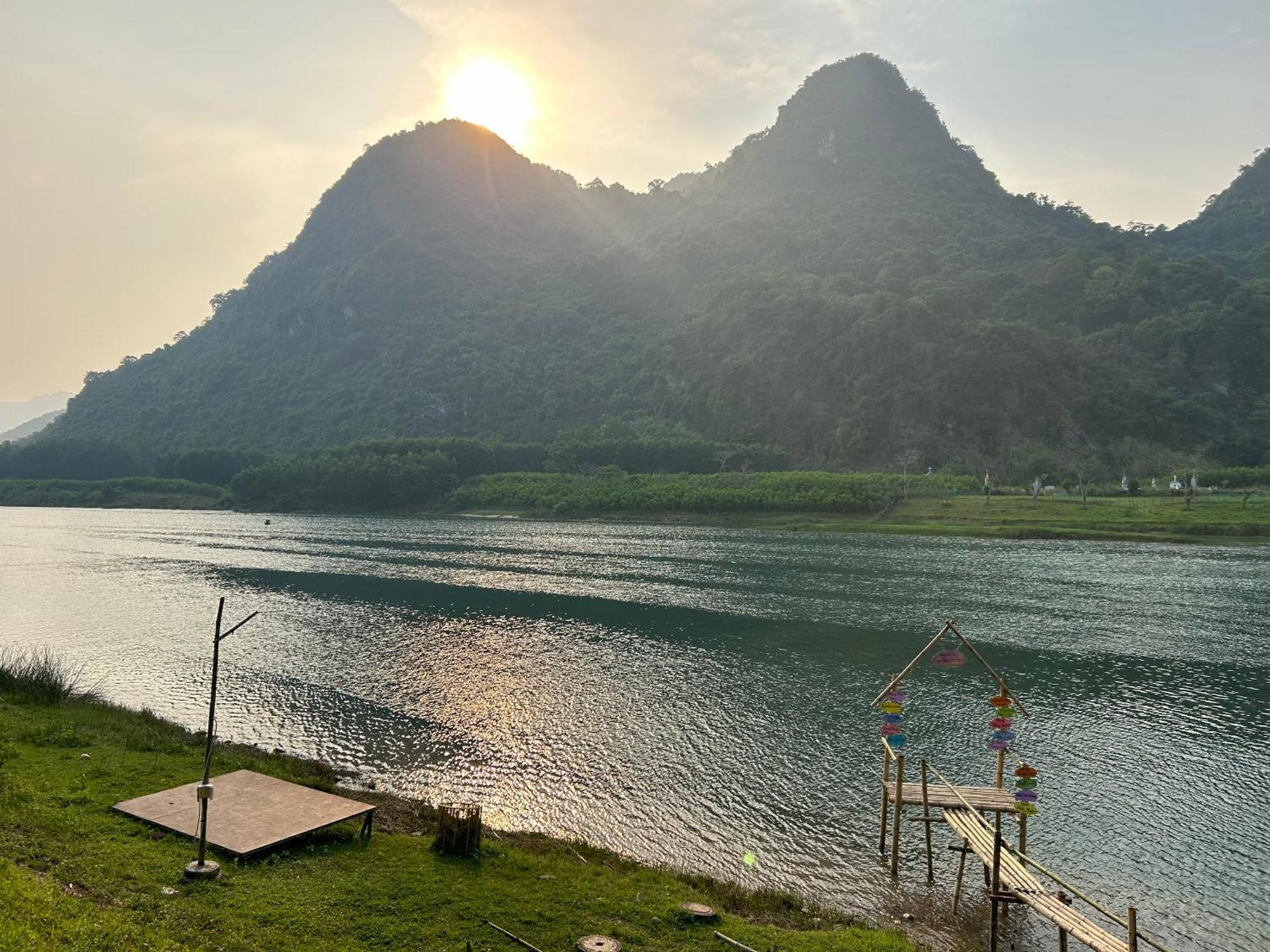Son River House Phong Nha Exteriér fotografie