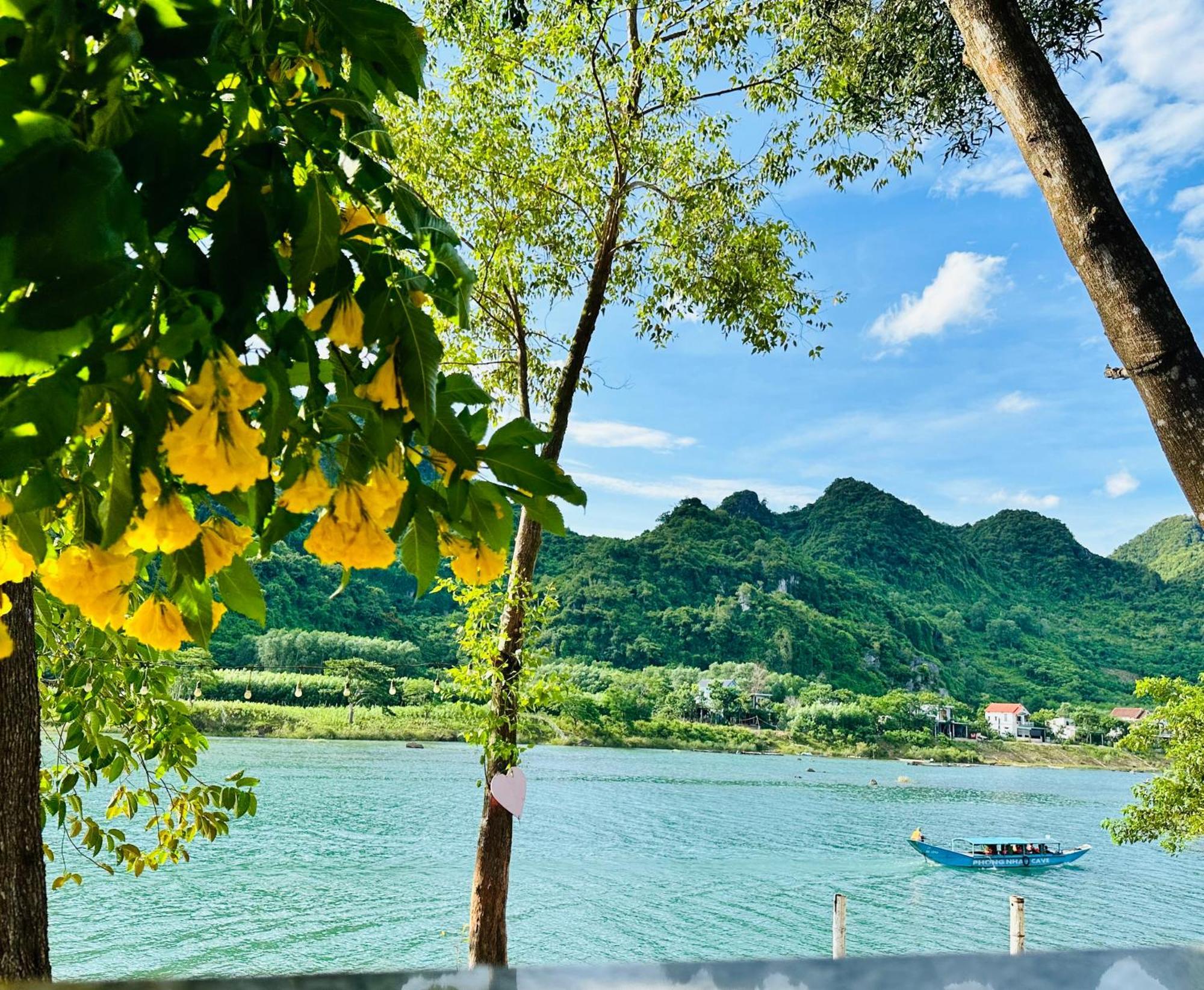 Son River House Phong Nha Exteriér fotografie